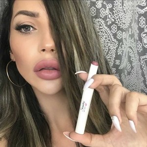 Lipstick She Bad - smoochy.gr